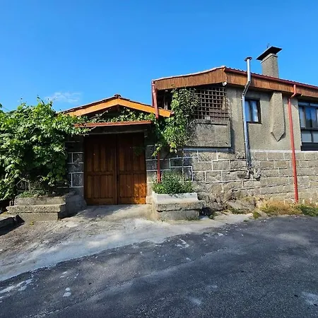 Casa Botixo Domek alpejski Ourense